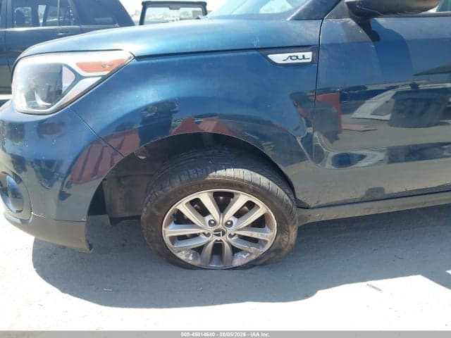 2017 KIA SOUL + 6