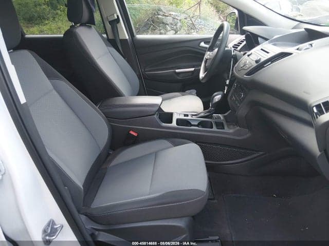 2018 FORD ESCAPE SE 5