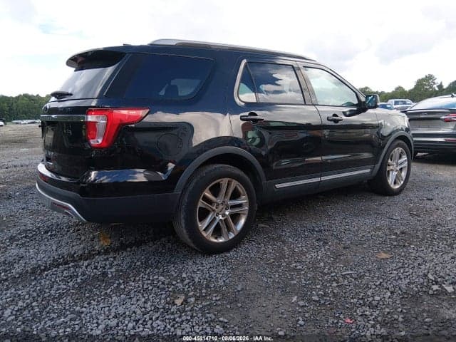 2017 FORD EXPLORER XLT 4