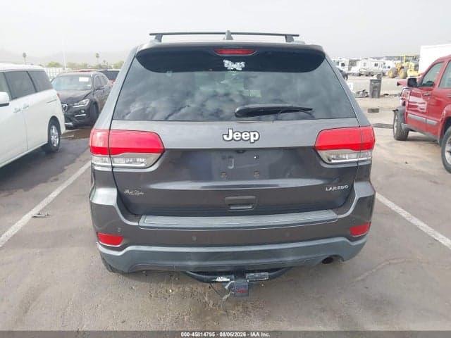 2017 JEEP GRAND CHEROKEE LAREDO 16