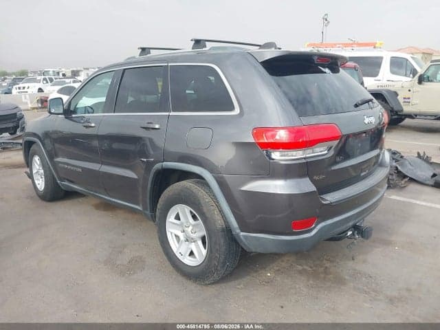 2017 JEEP GRAND CHEROKEE LAREDO 3