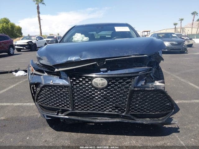 2020 TOYOTA AVALON TOURING 12