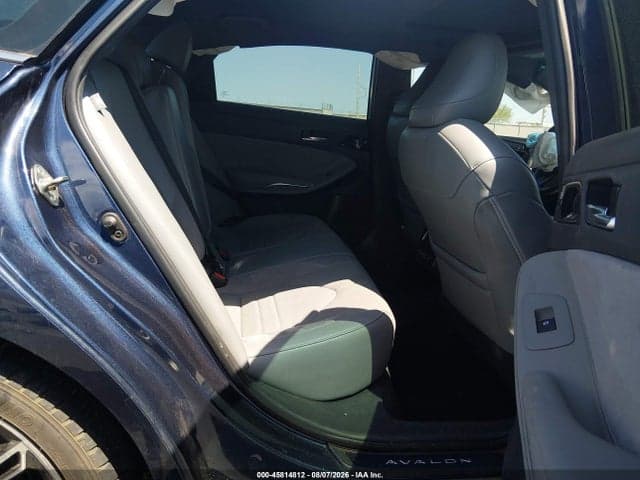2020 TOYOTA AVALON TOURING 8