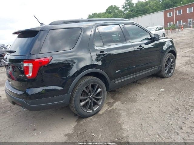 2018 FORD EXPLORER XLT 4