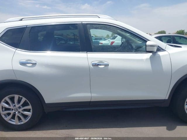 2017 NISSAN ROGUE SV 13