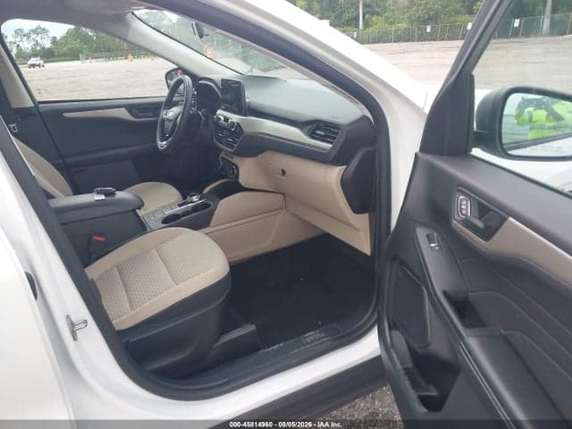 2022 FORD ESCAPE SE 5