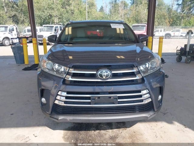 2018 TOYOTA HIGHLANDER LIMITED 12