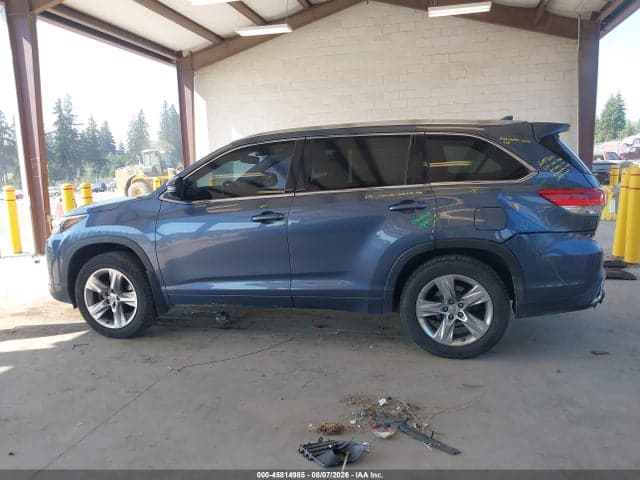 2018 TOYOTA HIGHLANDER LIMITED 14