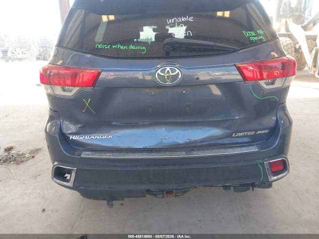 2018 TOYOTA HIGHLANDER LIMITED 6