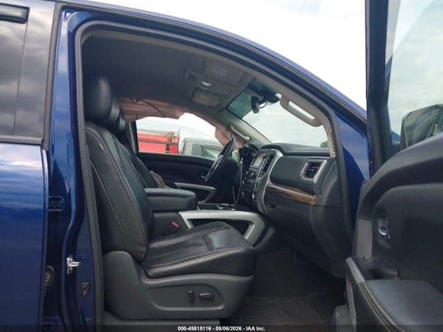 2017 NISSAN TITAN SL 5