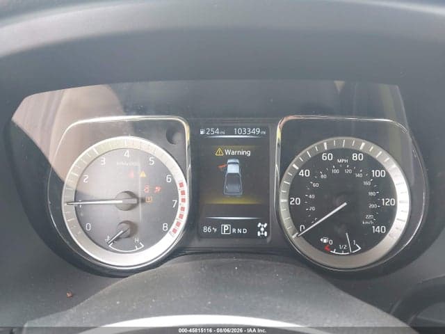 2017 NISSAN TITAN SL 7