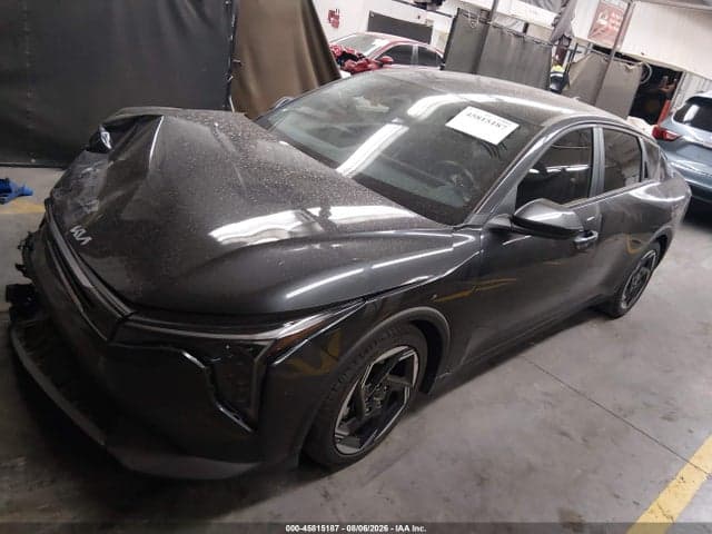 2025 KIA K4 EX 2