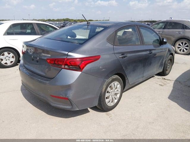 2019 HYUNDAI ACCENT SE 4