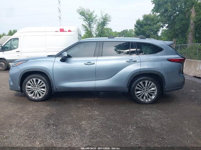 2023 TOYOTA HIGHLANDER PLATINUM 14