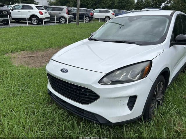 2021 FORD ESCAPE SE 2