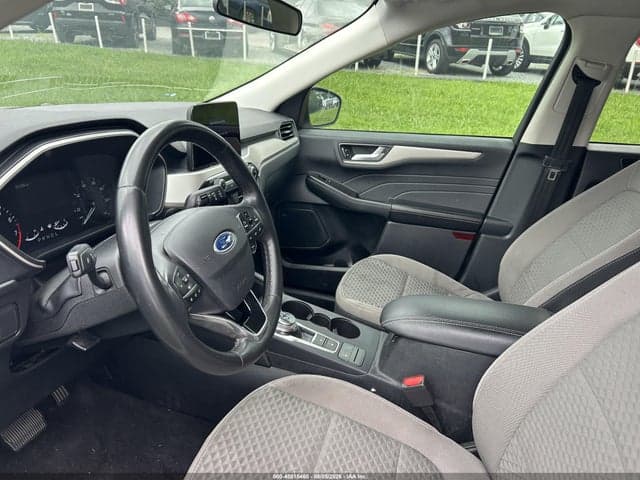 2021 FORD ESCAPE SE 5