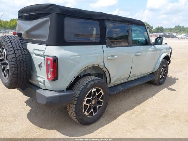 2022 FORD BRONCO OUTER BANKS 4