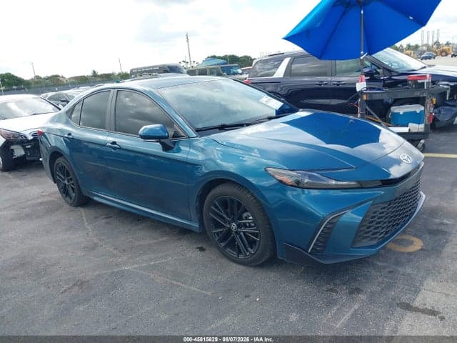 2025 TOYOTA CAMRY SE - 1