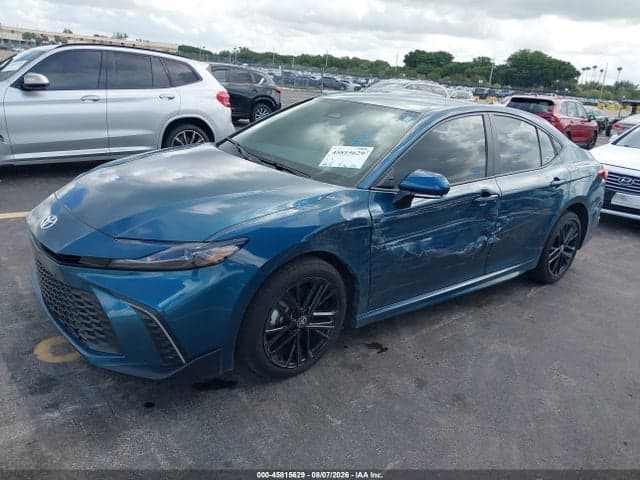 2025 TOYOTA CAMRY SE 2