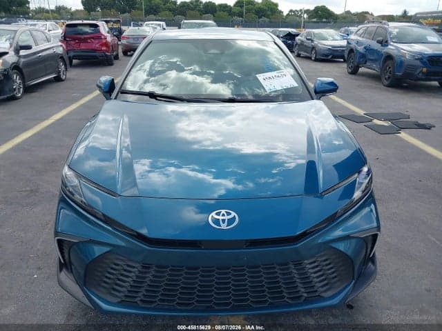 2025 TOYOTA CAMRY SE 12