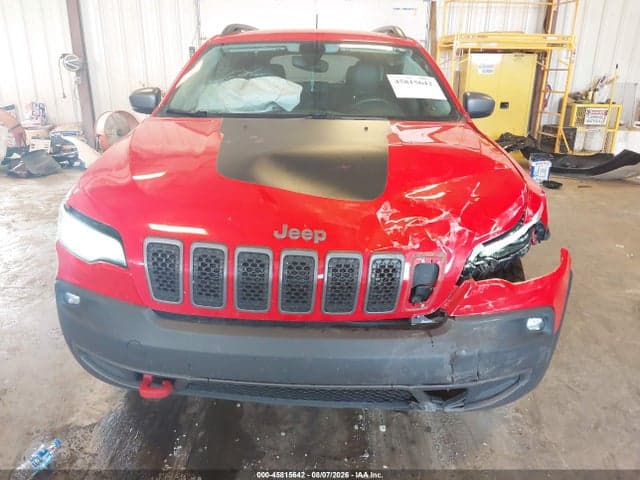 2019 JEEP CHEROKEE TRAILHAWK 4X4 6
