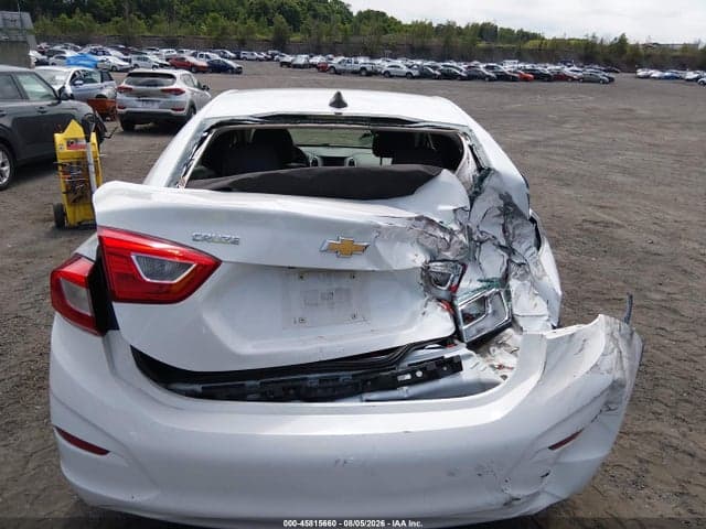 2018 CHEVROLET CRUZE LS AUTO 16