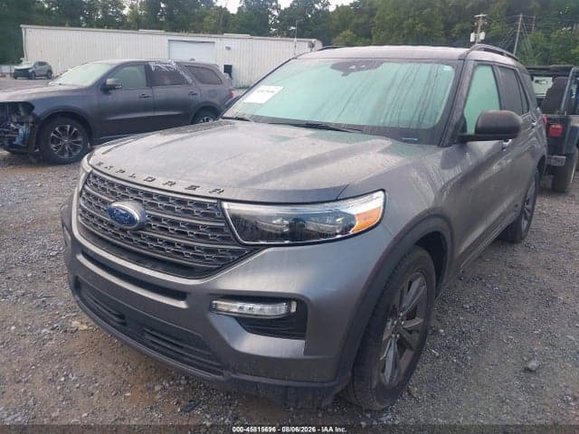 2021 FORD EXPLORER XLT 2