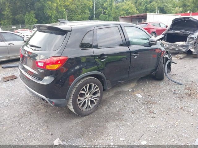 2017 MITSUBISHI OUTLANDER SPORT 2.0 ES/2.0 LE 4
