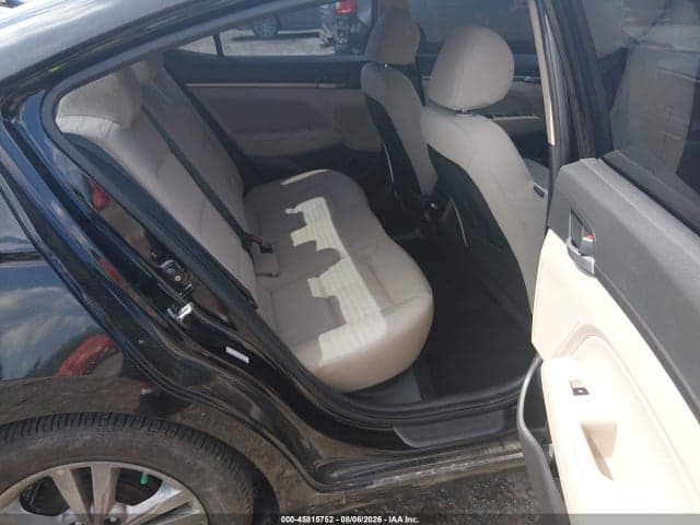 2017 HYUNDAI ELANTRA VALUE EDITION 8