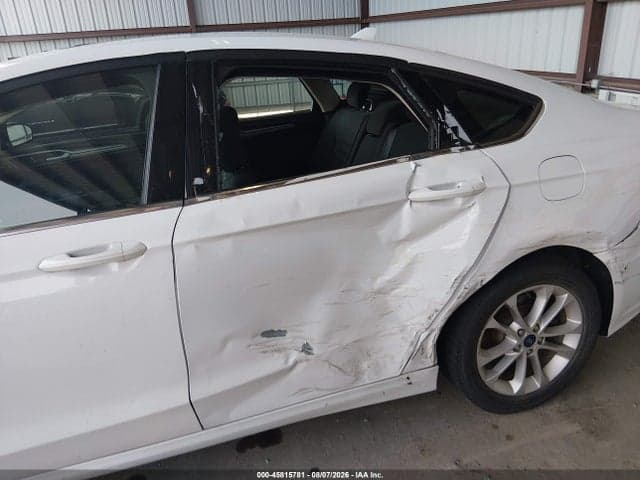 2020 FORD FUSION SE 6