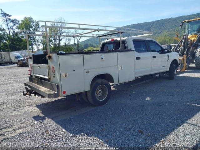 2020 FORD F-350 CHASSIS XL 4