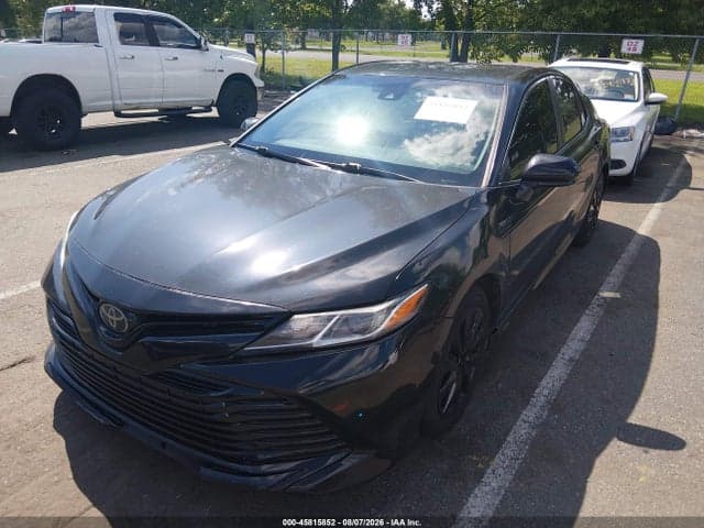 2018 TOYOTA CAMRY LE 2