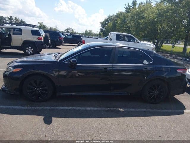 2018 TOYOTA CAMRY LE 14