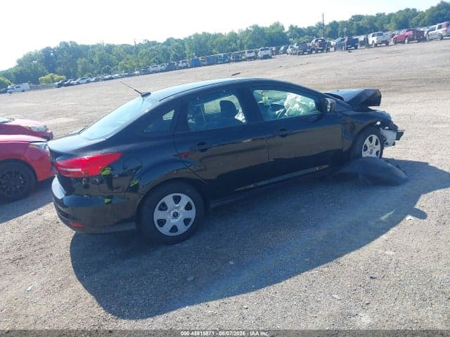 2017 FORD FOCUS S 4
