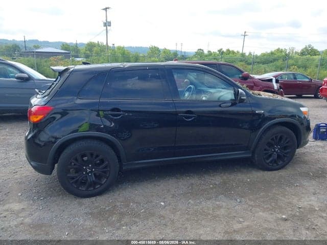 2017 MITSUBISHI OUTLANDER SPORT 2.0 ES/2.0 LE 13