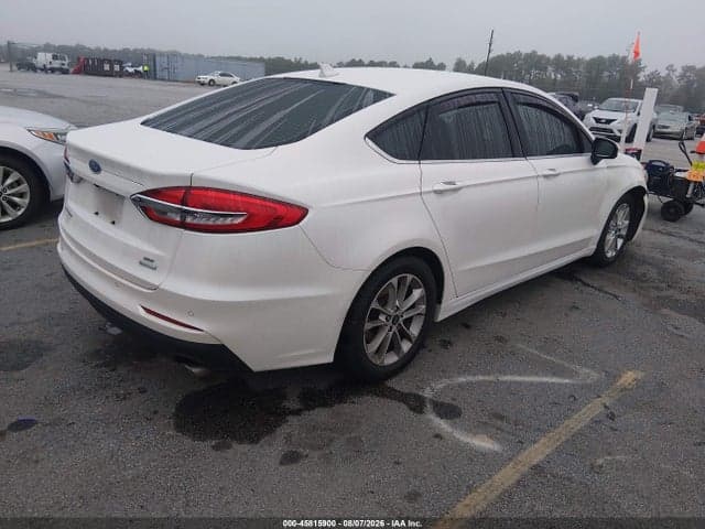 2019 FORD FUSION SE 4