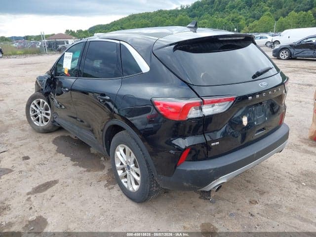 2022 FORD ESCAPE SE 3