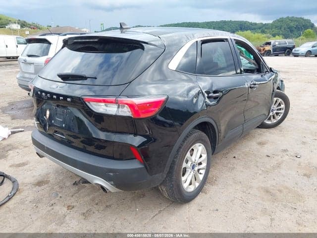 2022 FORD ESCAPE SE 4