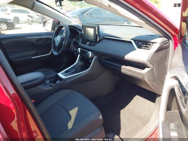 2021 TOYOTA RAV4 LE 5