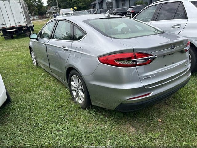 2020 FORD FUSION SE 3