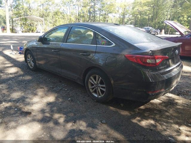 2017 HYUNDAI SONATA SE 3