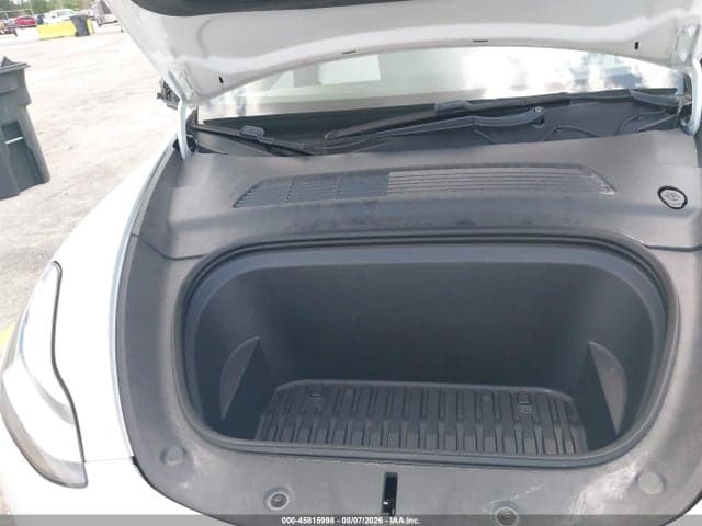 2020 TESLA MODEL Y LONG RANGE DUAL MOTOR ALL-WHEEL DRIVE 10