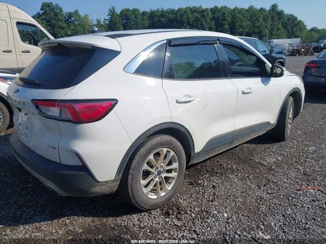 2020 FORD ESCAPE SE 4