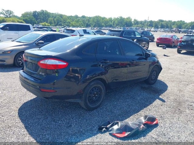 2017 FORD FIESTA S 4