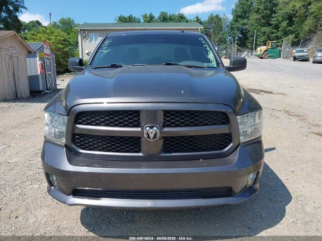 2018 RAM 1500 EXPRESS 4X4 5'7 BOX 12