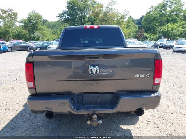 2018 RAM 1500 EXPRESS 4X4 5'7 BOX 16