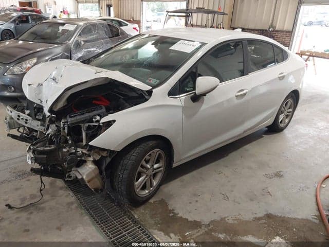 2018 CHEVROLET CRUZE LT AUTO 2