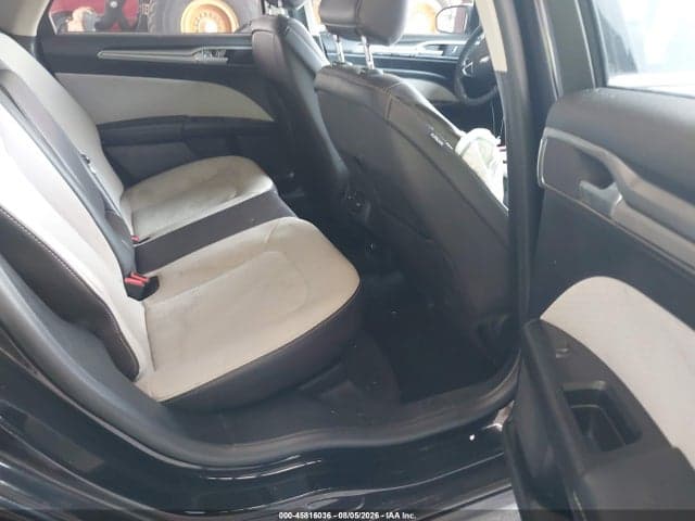 2020 FORD FUSION SE 8