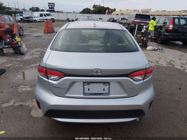 2020 TOYOTA COROLLA LE 16