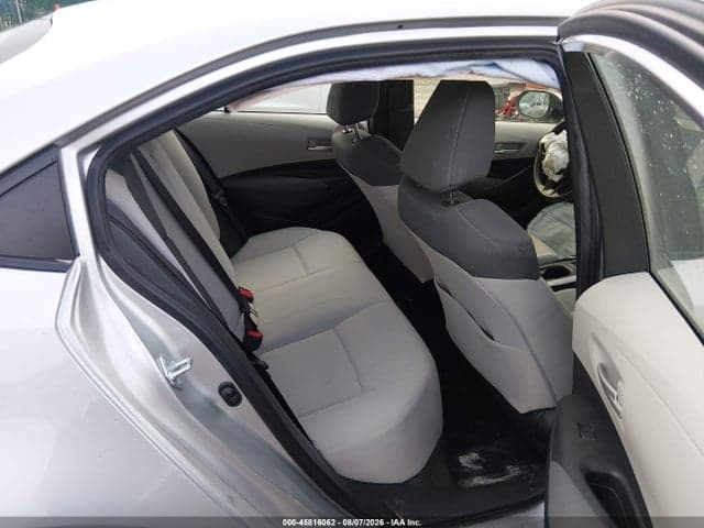 2020 TOYOTA COROLLA LE 8